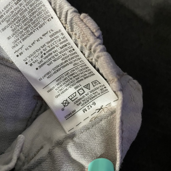 Baby Girl Skinny Jeans 6-12 Months - Picture 2 of 2